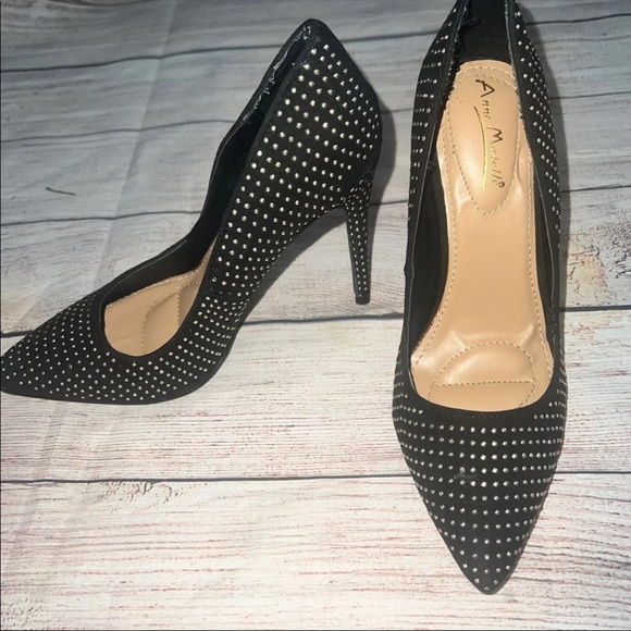 beaded anne michelle heels - Picture 3 of 7